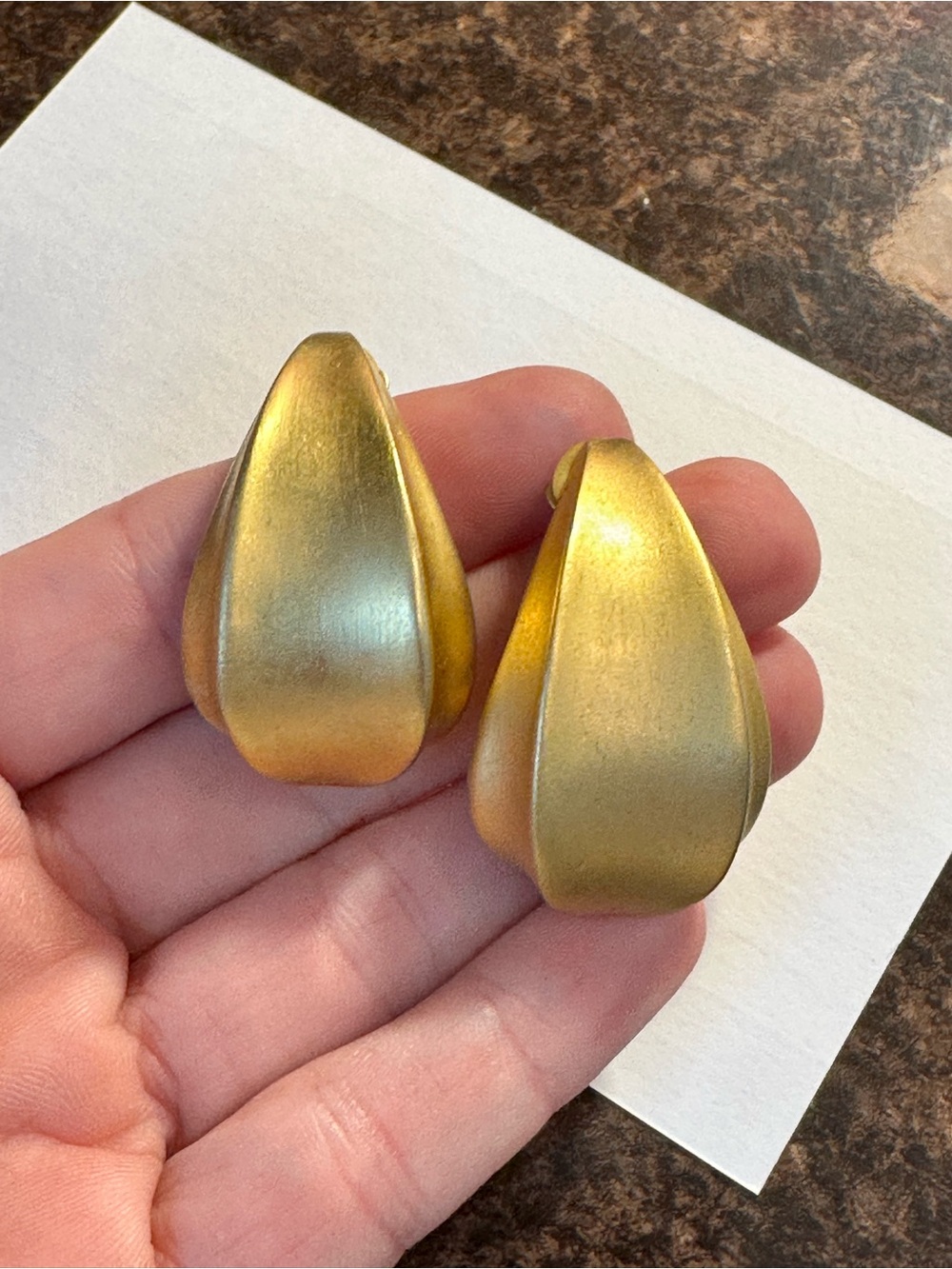 Vintage Matte Gold Tone Clip-On Earrings Teardrop Statement Earrings Retro 1980s